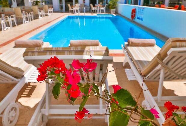 Linda Beach Hotel - Görsel 9