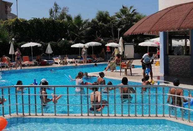 Holiday Line Beach Hotel - Görsel 25