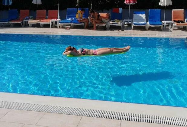 Holiday Line Beach Hotel - Görsel 22