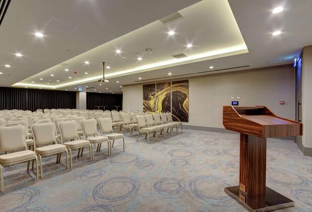 DoubleTree by Hilton Alsancak - Görsel 23