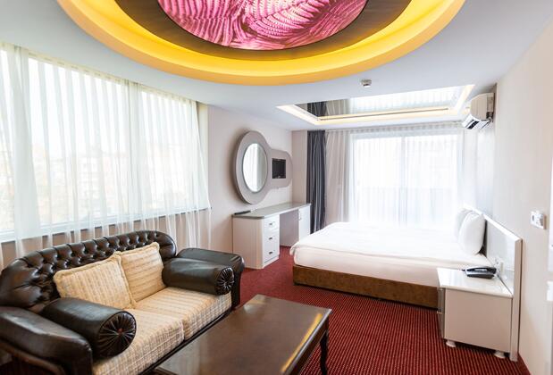 Is Hotel - Görsel 13