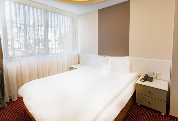 Is Hotel - Görsel 14