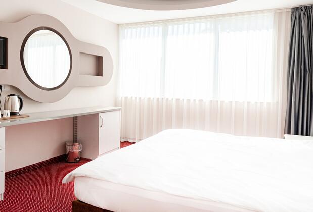 Is Hotel - Görsel 15