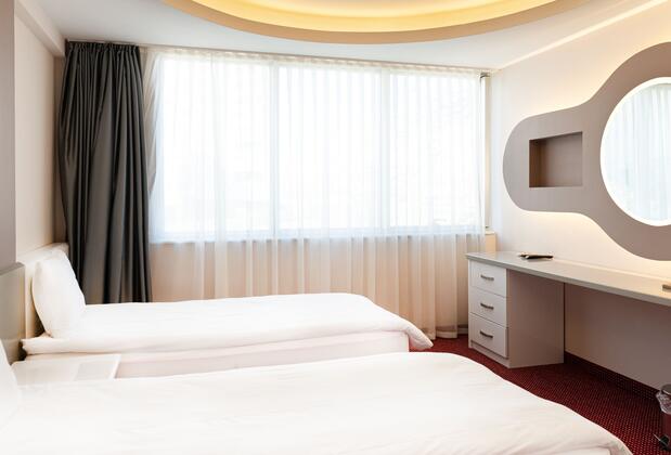 Is Hotel - Görsel 18