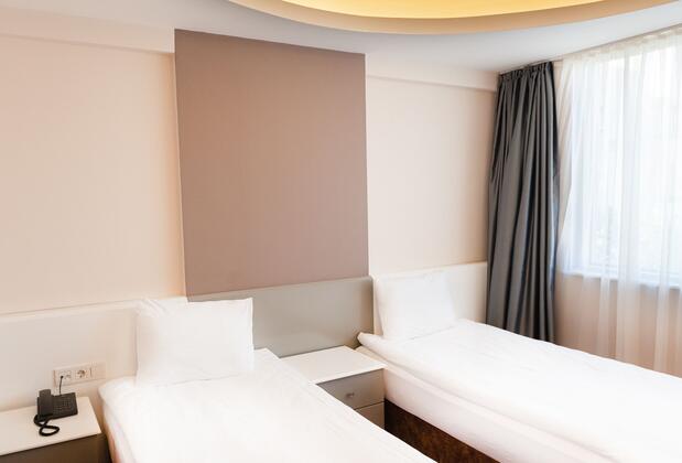 Is Hotel - Görsel 20