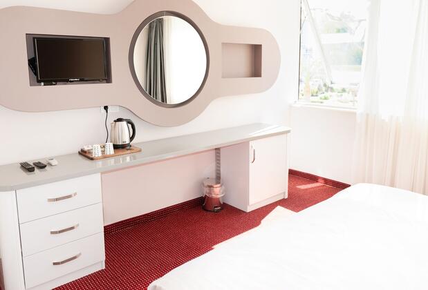 Is Hotel - Görsel 25