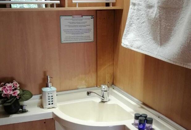 Kara Kedi Beach Bungalow - Görsel 18