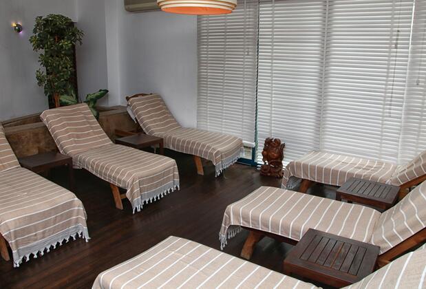 Queen's Park Le Jardin - Görsel 20