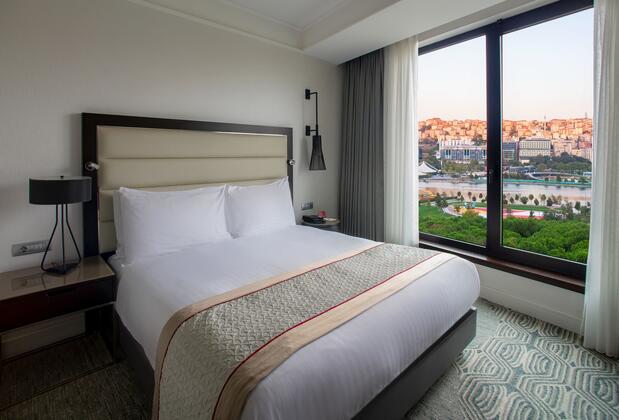 Mövenpick İstanbul Hotel Golden Horn - Görsel 23