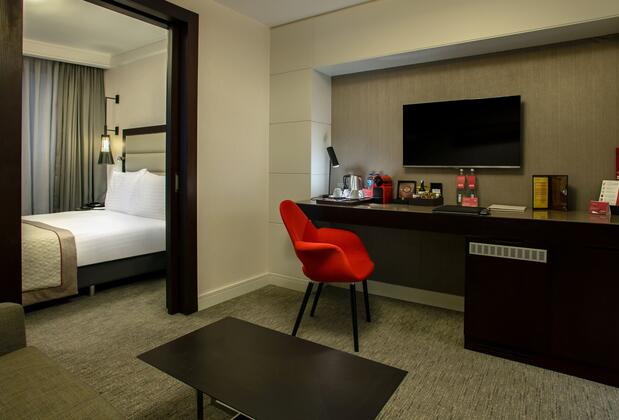 Mövenpick İstanbul Hotel Golden Horn - Görsel 26