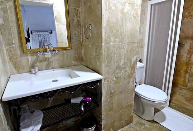 Serenity Stone House - Görsel 25