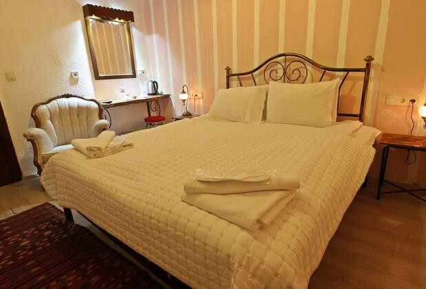 Serenity Stone House - Görsel 33