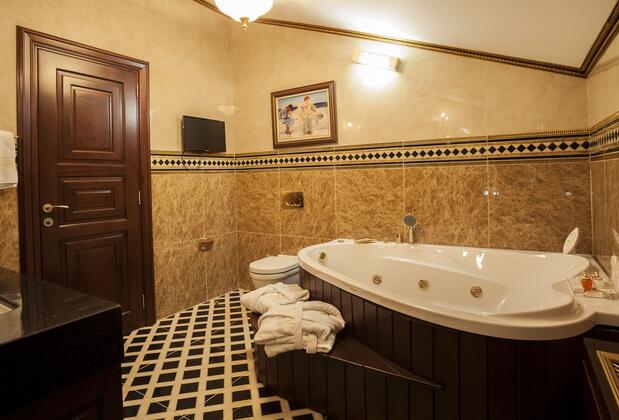 Vivaldi Ce Gold Hotel - Görsel 19