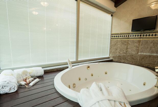 Vivaldi Ce Gold Hotel - Görsel 26