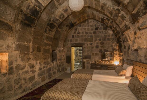 Helike Cave Hotel - Görsel 6