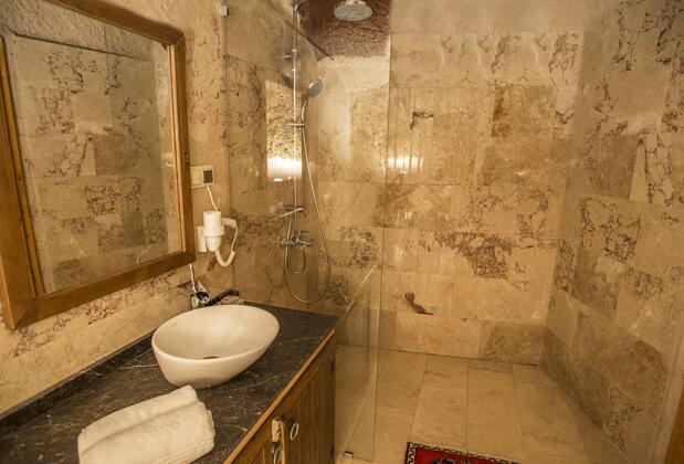 Helike Cave Hotel - Görsel 17