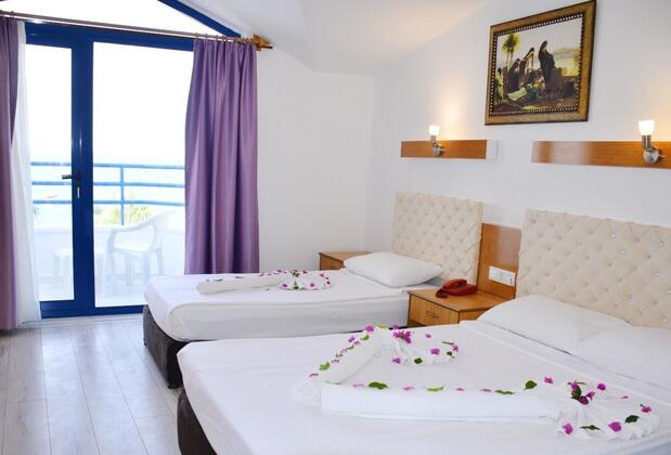 Miranda Moral Beach Hotel - Görsel 2