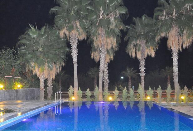 On Hotel Lara - Görsel 18