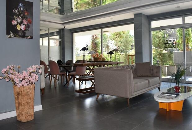 On Hotel Lara - Görsel 6