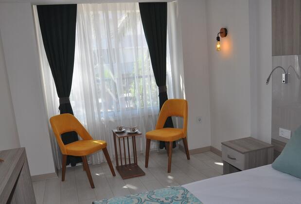 On Hotel Lara - Görsel 13