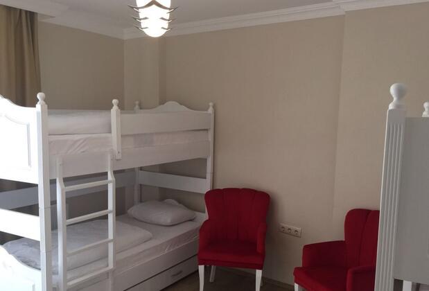 Yomra Residence - Görsel 14