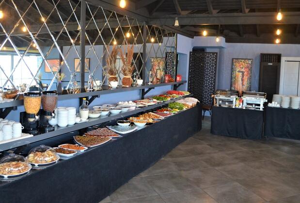 M.C.A Marquis Hotel - Görsel 28