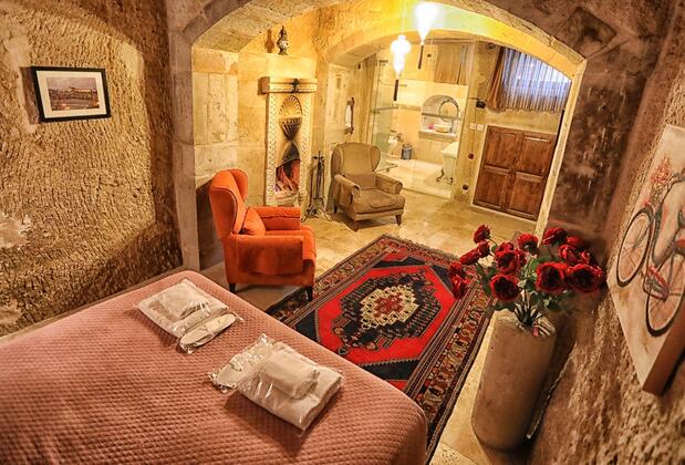 The Dorm Cave by Travellers - Görsel 11