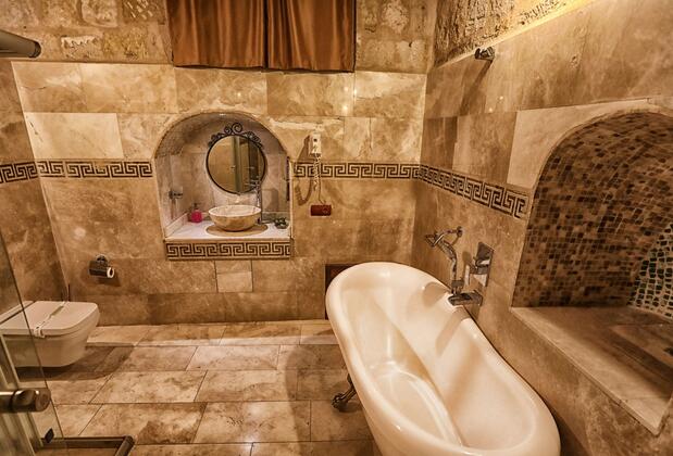 The Dorm Cave by Travellers - Görsel 18