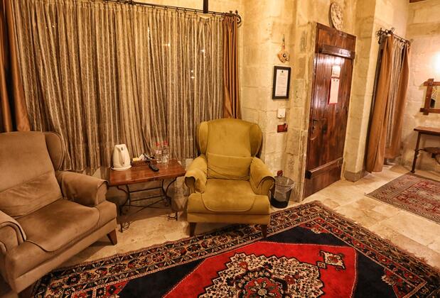 The Dorm Cave by Travellers - Görsel 16