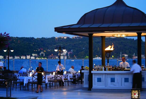 Four Seasons Hotel İstanbul At The Bosphorus - Görsel 8