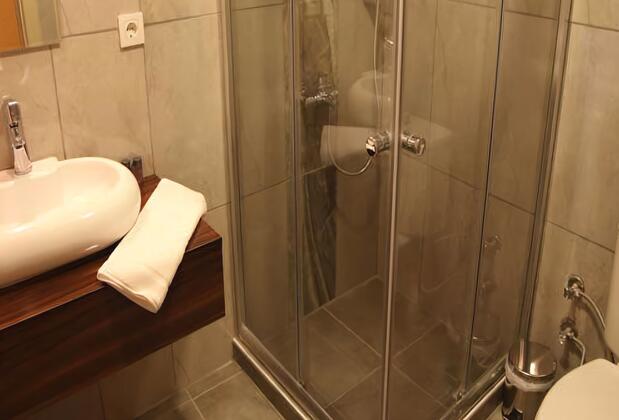 Lucid Otel - Görsel 12