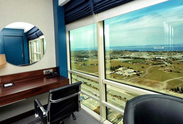 Ramada Encore by Wyndham Izmir - Görsel 16