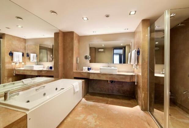 BH Conference & Airport Hotel İstanbul - Görsel 31