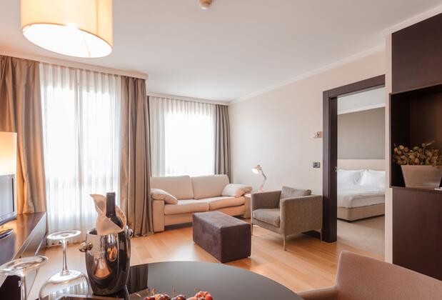 Bentley By Molton Hotels - Görsel 22