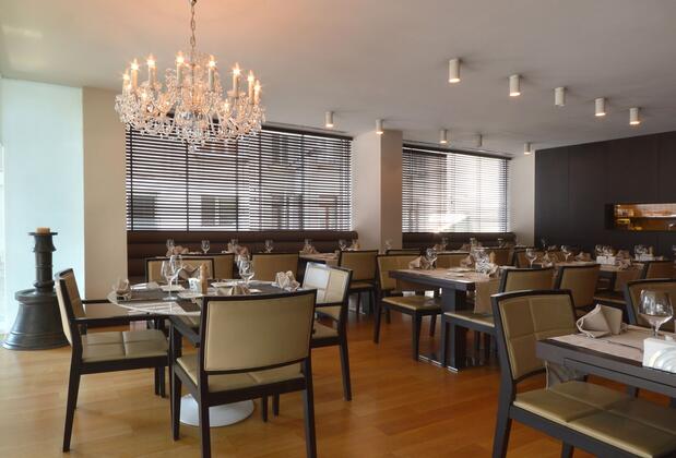 Bentley By Molton Hotels - Görsel 8