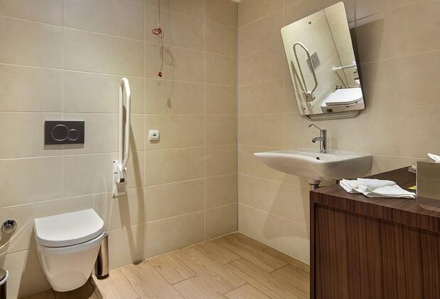 Hilton Garden Inn İzmir Bayraklı - Görsel 12