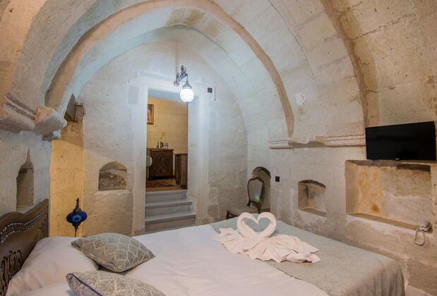 Özbek Cave Stone House - Görsel 11