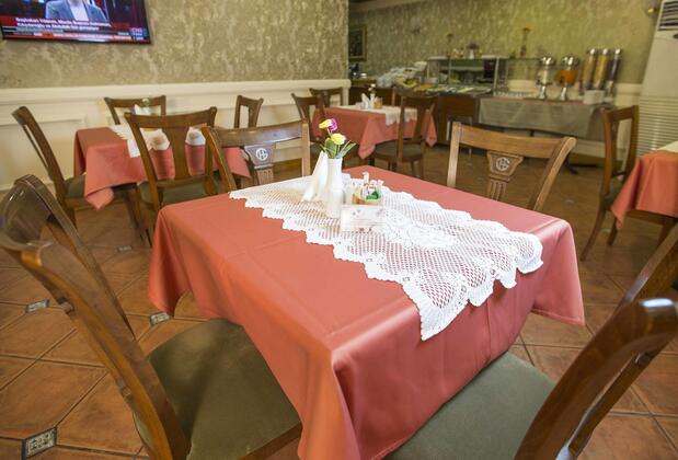 Golden Crown Hotel - Görsel 11