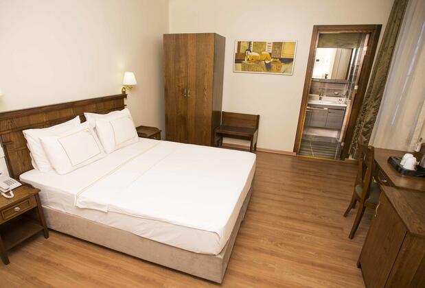 Golden Crown Hotel - Görsel 26