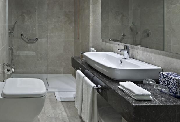 Holiday Inn İstanbul City - Görsel 24