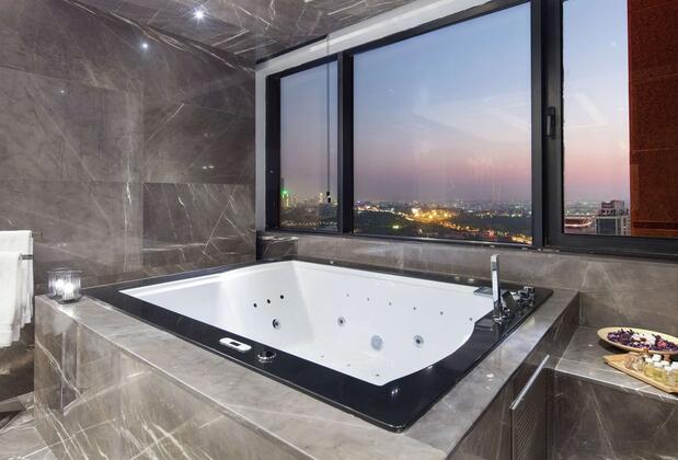 Hilton İstanbul Maslak - Görsel 44
