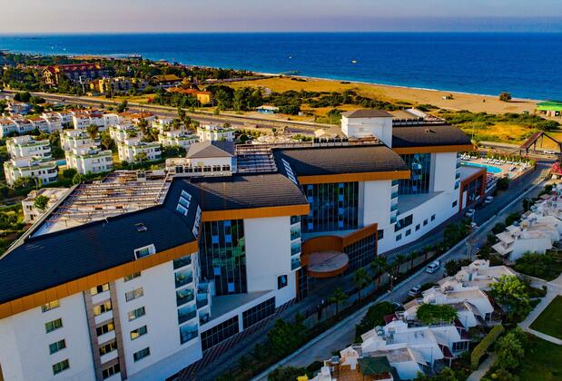 Throne Beach Resort & Spa - Görsel 4