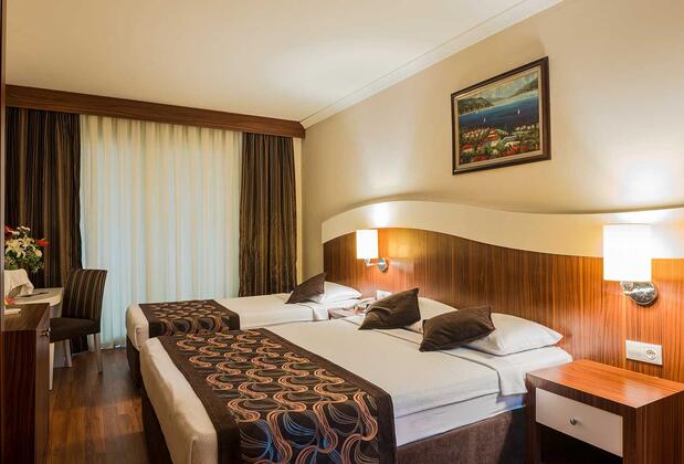 Throne Beach Resort & Spa - Görsel 19