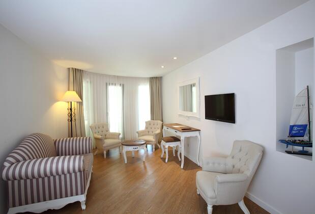 DoubleTree by Hilton Bodrum Marina Vista - Görsel 9