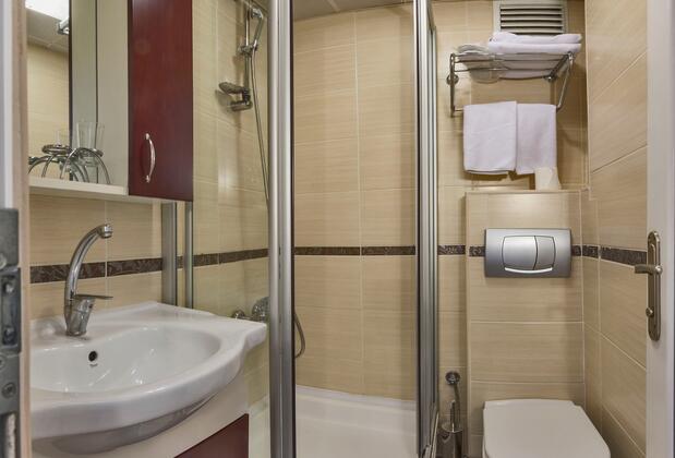 İstanbul Holiday Hotel - Görsel 31