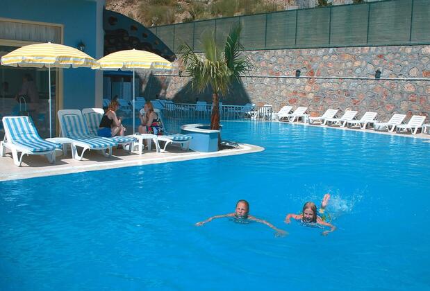 Holiday Line Beach Hotel - Görsel 24