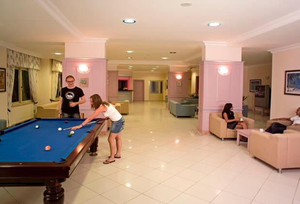 Holiday Line Beach Hotel - Görsel 40