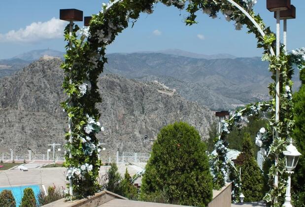 The Apple Palace - Görsel 4