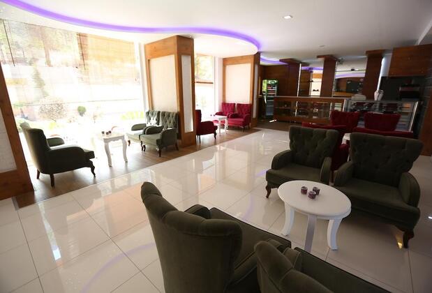 The Apple Palace - Görsel 8