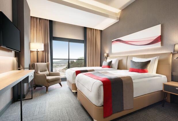 Ramada by Wyndham Tire - Görsel 6